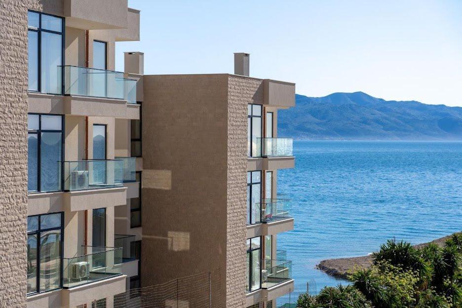 Oni Rooms Saranda Eksteriør billede