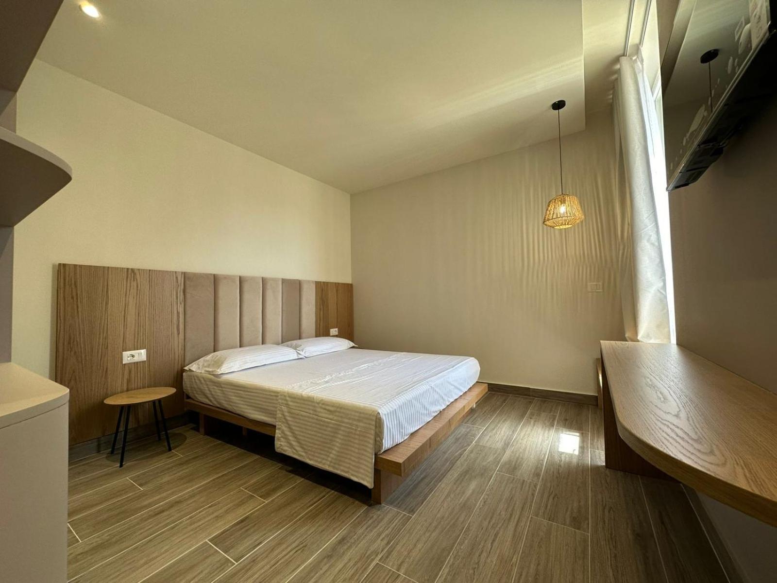 Oni Rooms Saranda Eksteriør billede