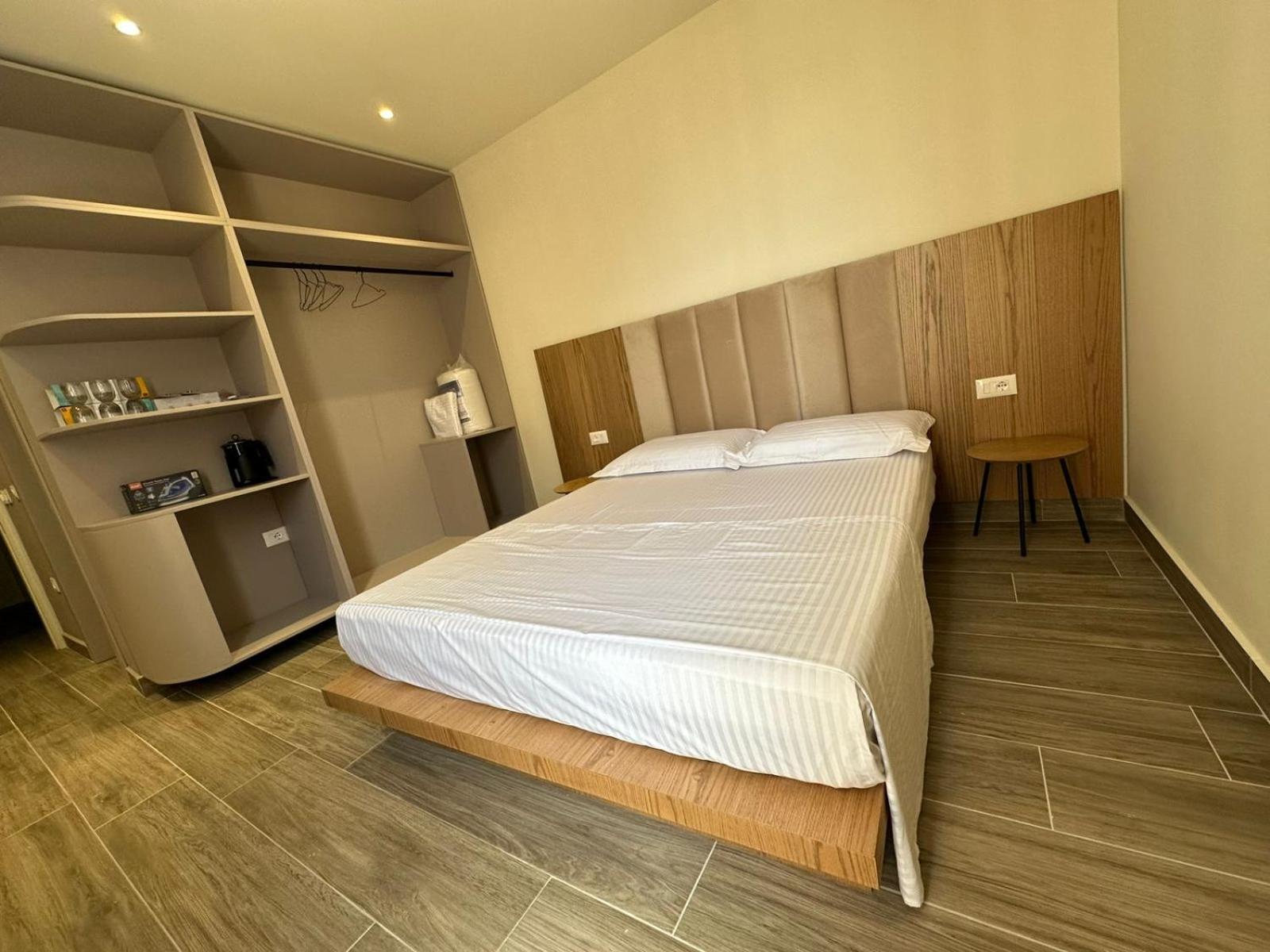 Oni Rooms Saranda Eksteriør billede